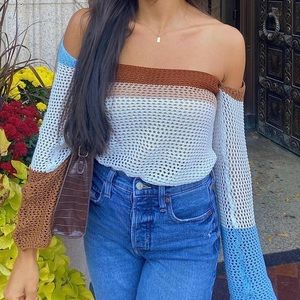 Colorful long sleeve knit shirt